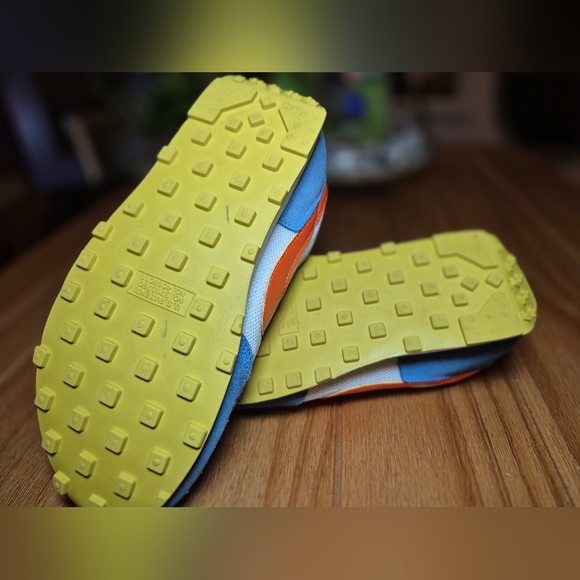 Nike Women's Daybreak Sneakers - Size 7 - Picture 6 of 7